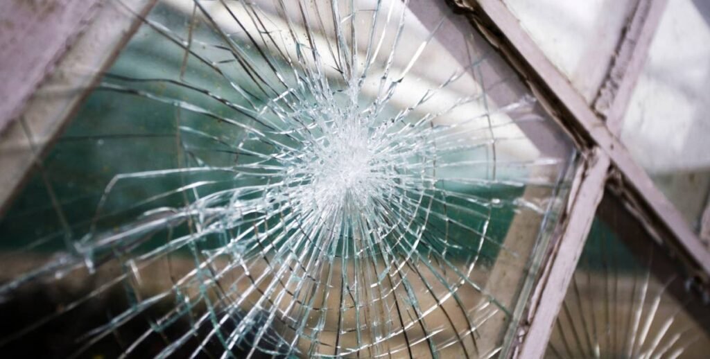 When Does Renters Insurance Cover Broken Windows?